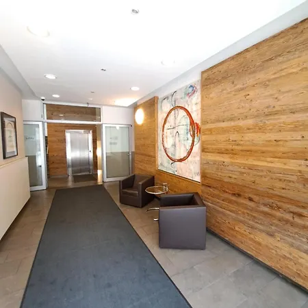 Jezza Apart 3* Monaco di Baviera